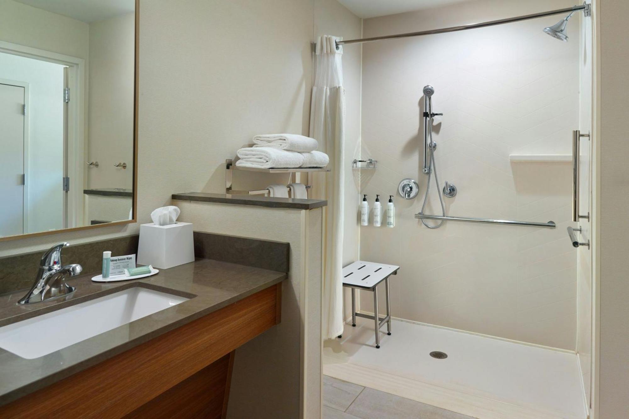 Fairfield Inn & Suites By Marriott Helen Bagian luar foto
