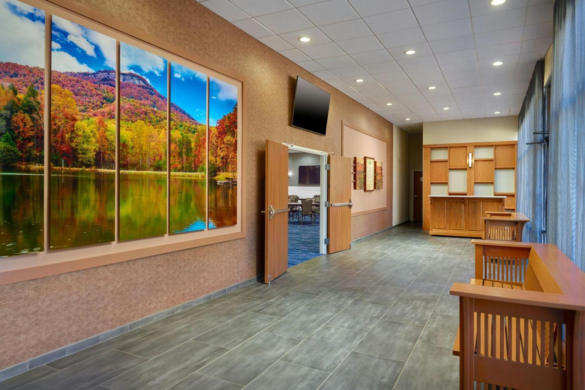 Fairfield Inn & Suites By Marriott Helen Bagian luar foto